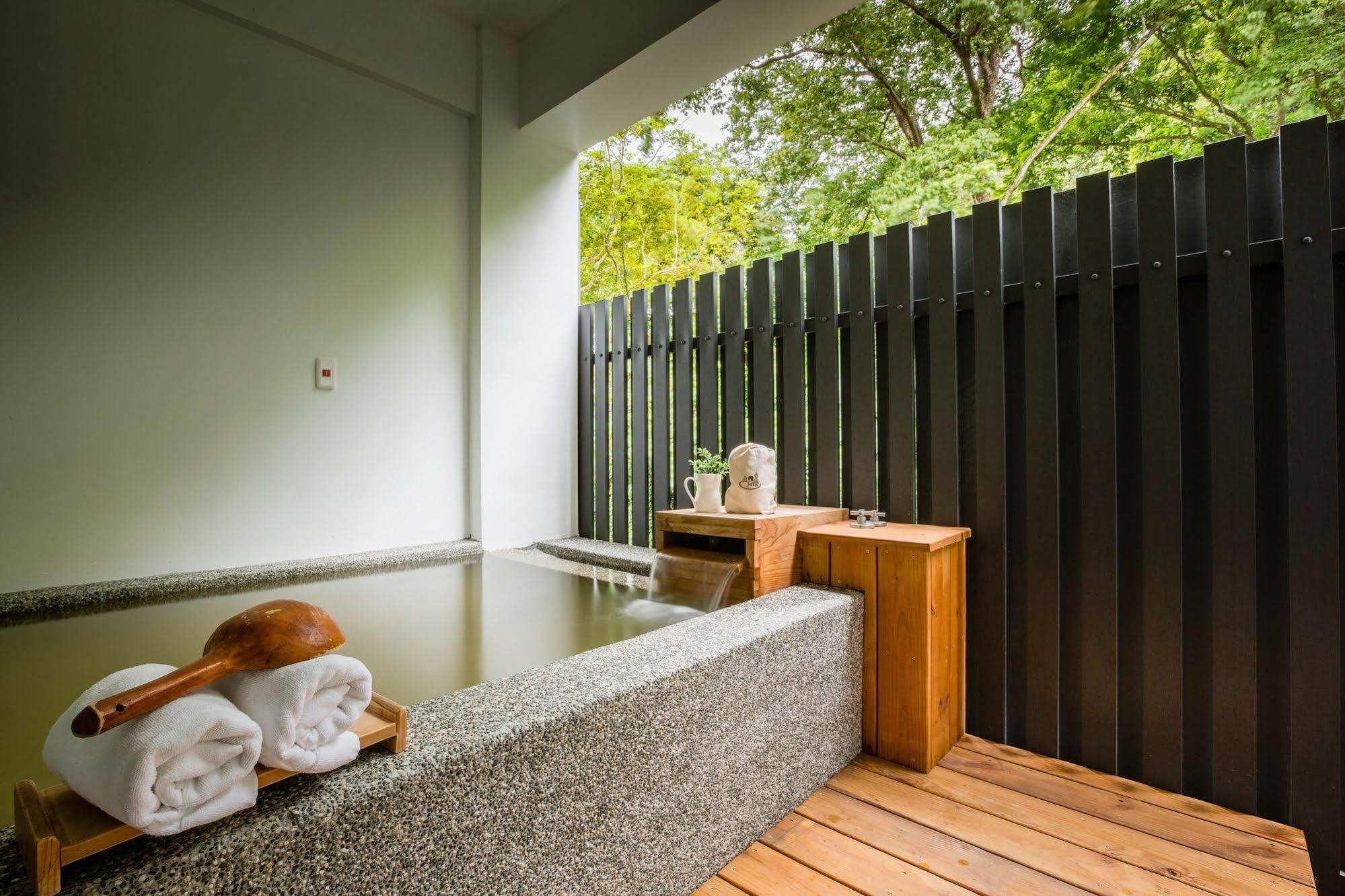 Ruisui Sunshine Hot Spring B&B Екстериор снимка